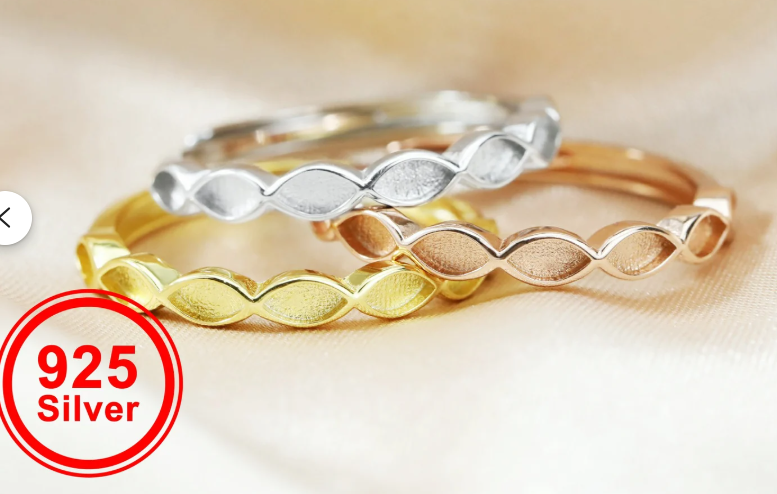 Marquis Ribbon Ring